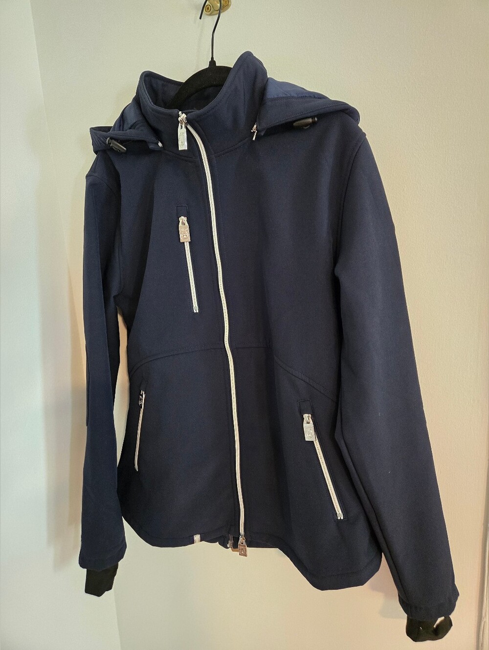 Leveza Equestrian Fall/Spring Jacket - Picture 3 of 10